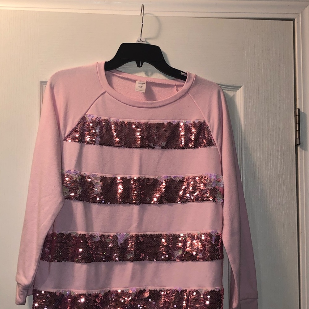 Blouse - Picture 2 of 3
